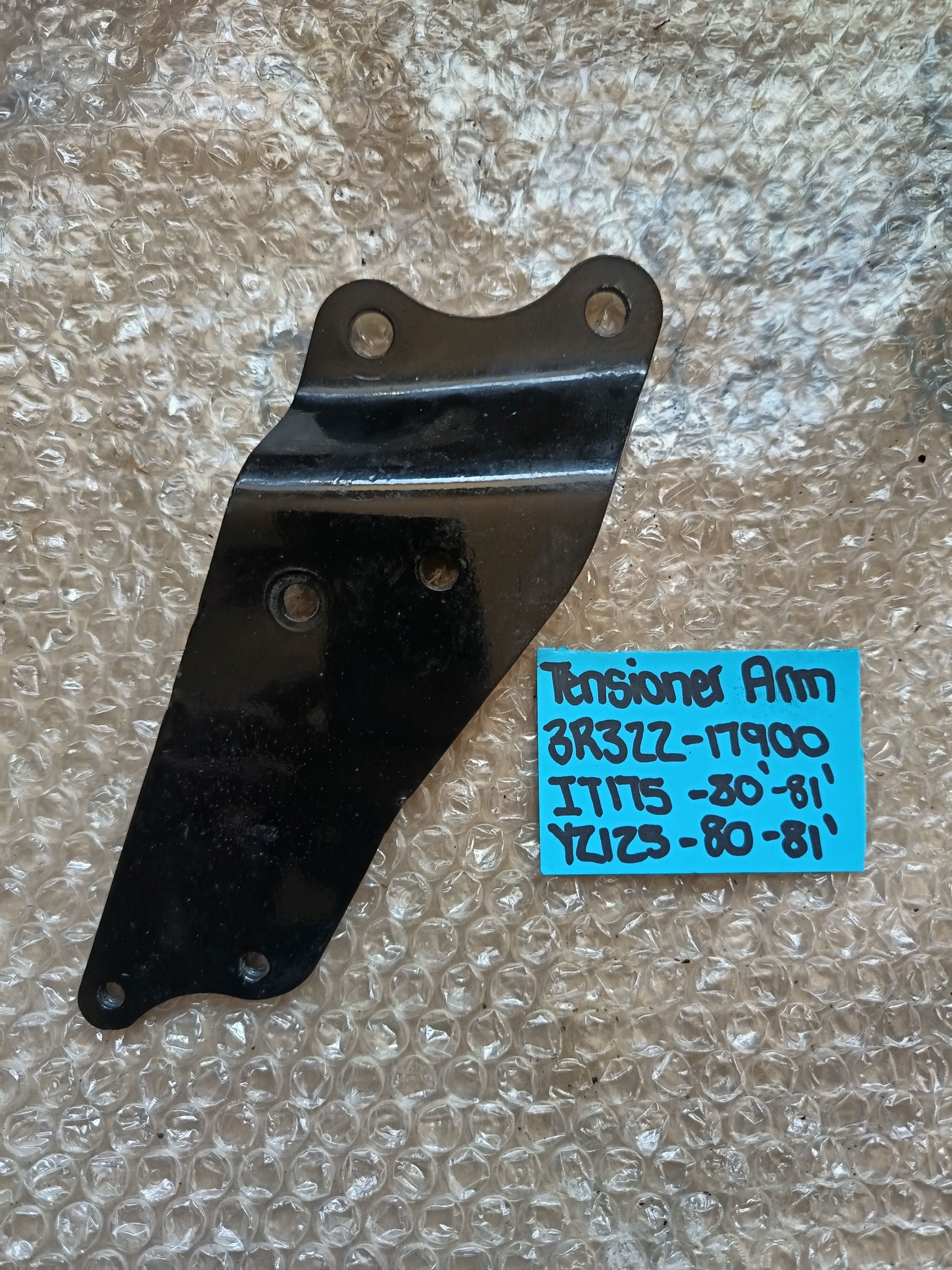 3R3-22179-00