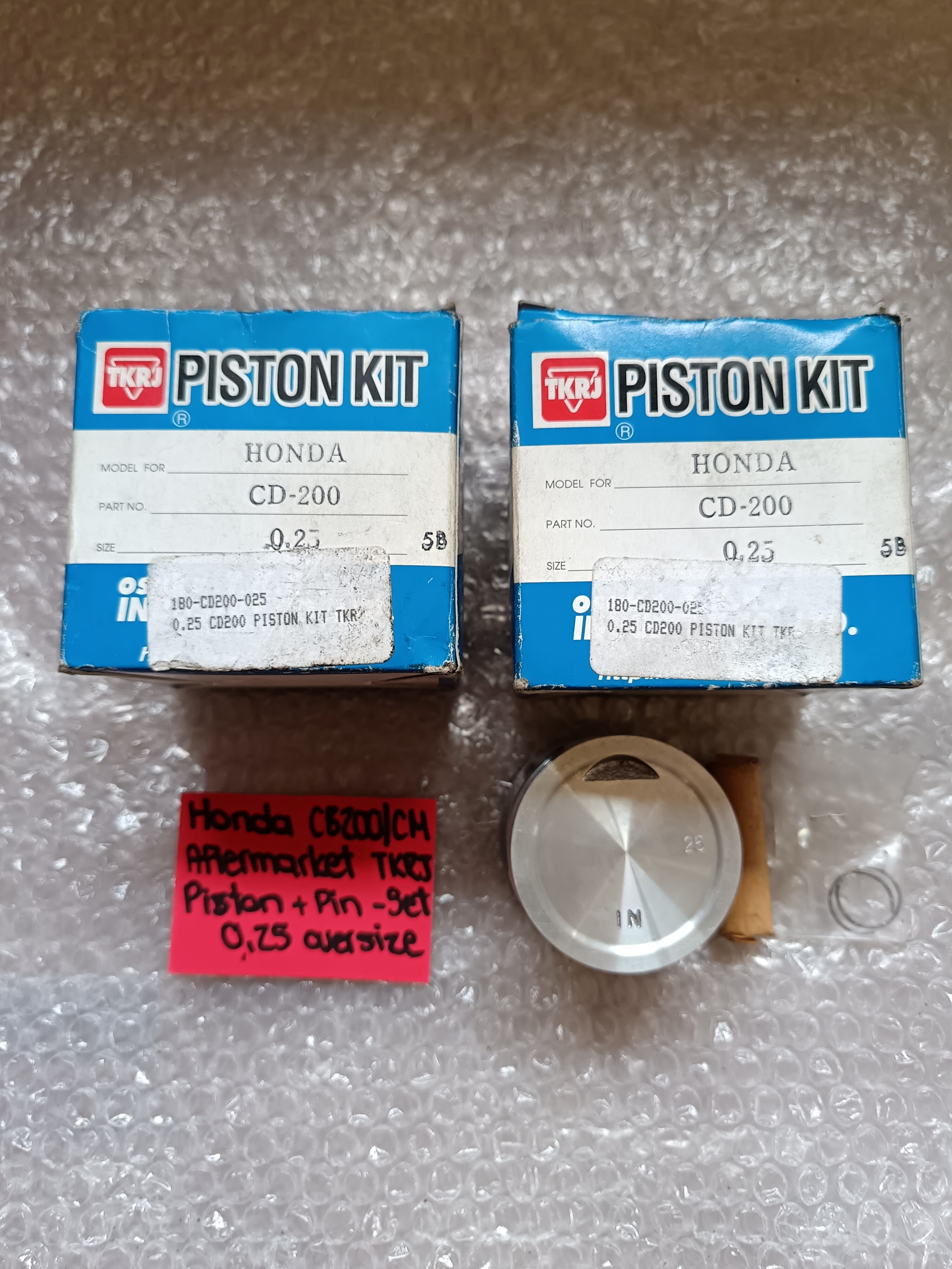CD200 Piston